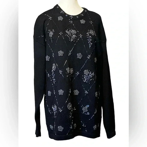 🍁Bentley black sweater with beautiful beading 🍁 - Picture 1 of 8